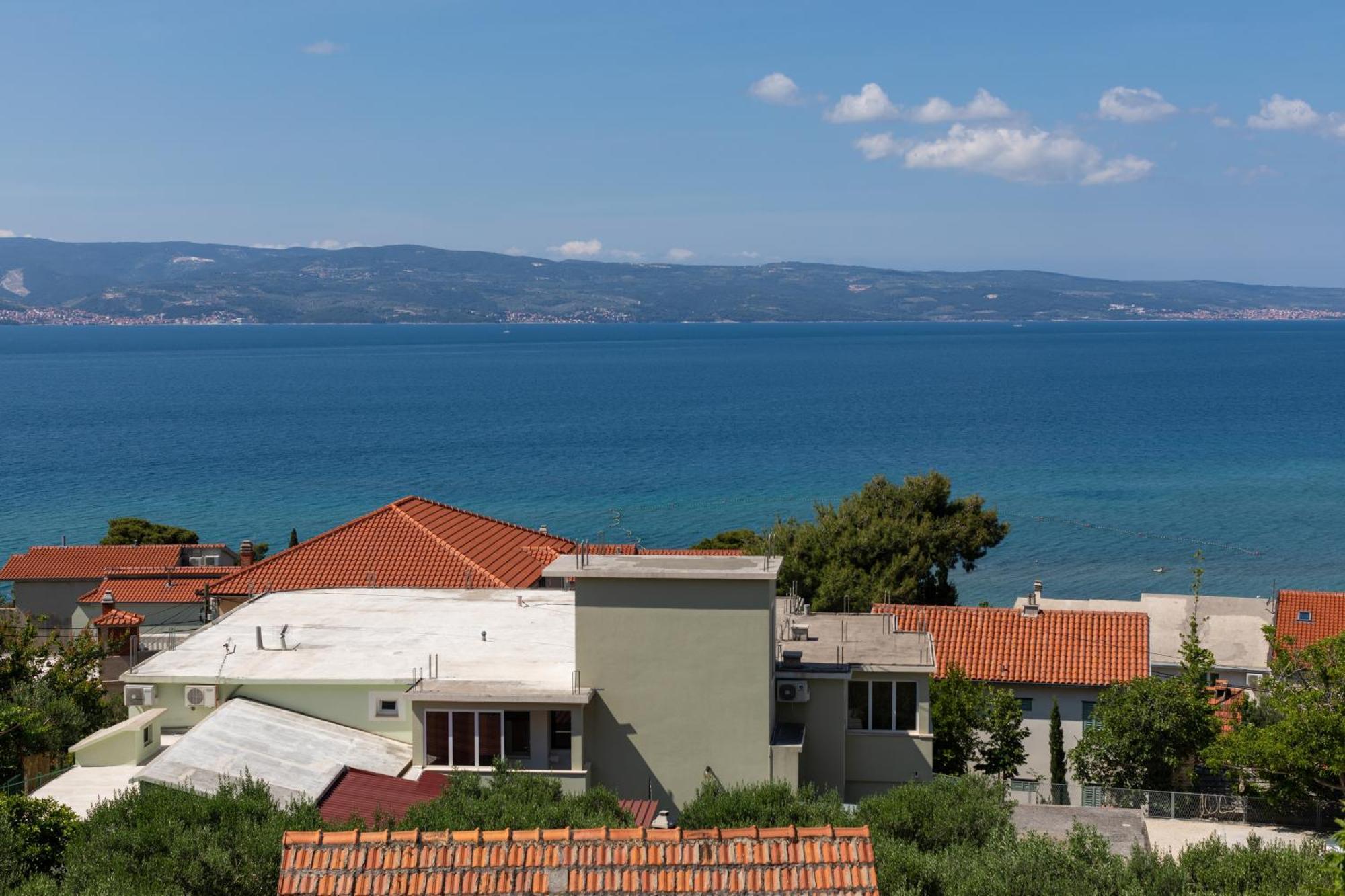 Apartments By The Sea Duce, Omis - 13694 Экстерьер фото